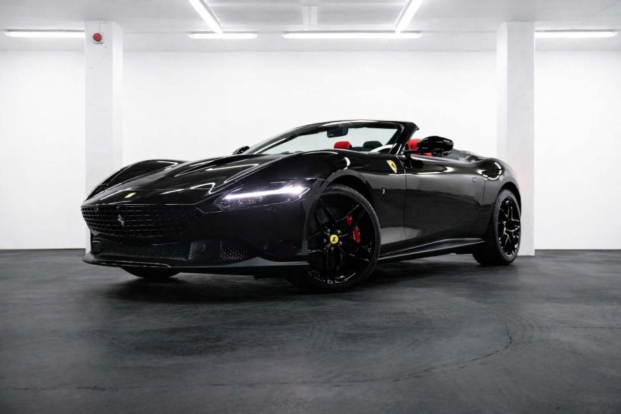 Ferrari Roma Spider Negro for rent in Mallorca with Alphas Luxury