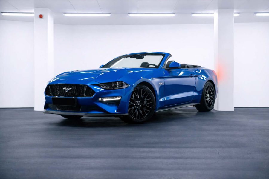Ford Mustang V8 Cabrio 5L for rent in Mallorca with Alphas Luxury