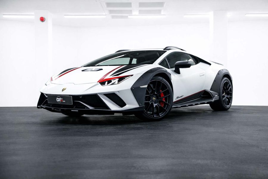 Lamborghini Huracan Sterrato for rent in Mallorca with Alphas Luxury