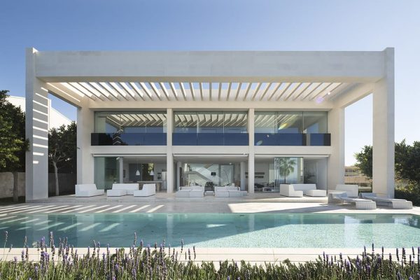 luxury beachfront vila in mallorca 17