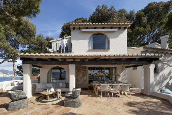 seafront villa in Nova Santa Ponsa 21